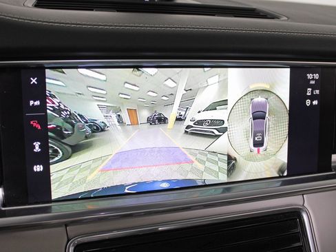 Used 2023 Porsche Panamera 4 Platinum Edition w/ Assistance Package image 28