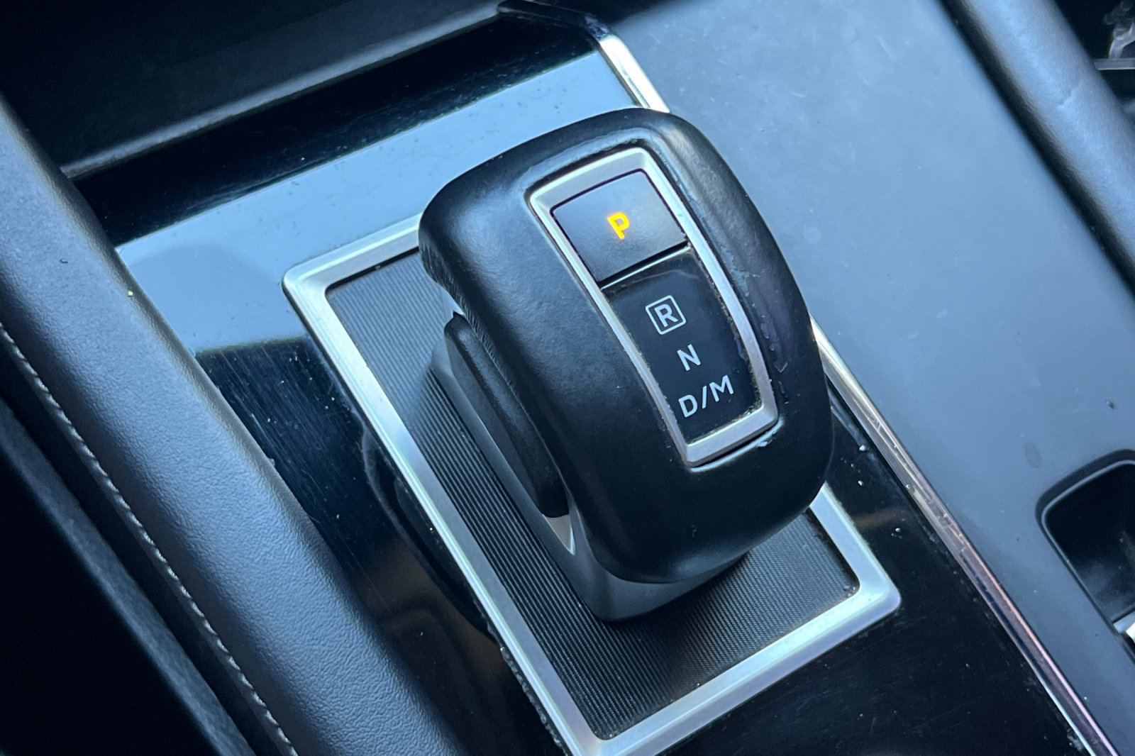 Used 2022 Mitsubishi Outlander SE AWD/4WD image 21