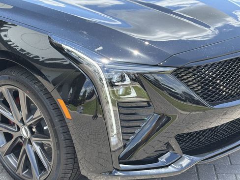 New 2026 Cadillac CT5 V w/ Technology Package AWD/4WD image 7