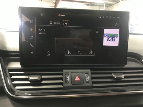 Used 2023 Audi Q5 2.0T Premium Plus w/ Premium Plus Package image 18