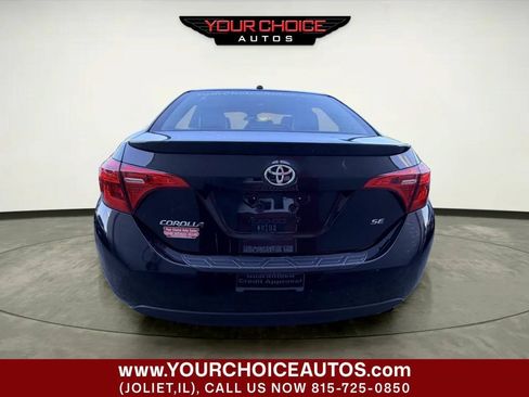 Used 2018 Toyota Corolla SE w/ SE Premium Package FWD image 4