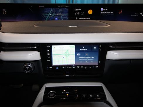 New 2025 Lincoln Navigator Reserve AWD/4WD image 14