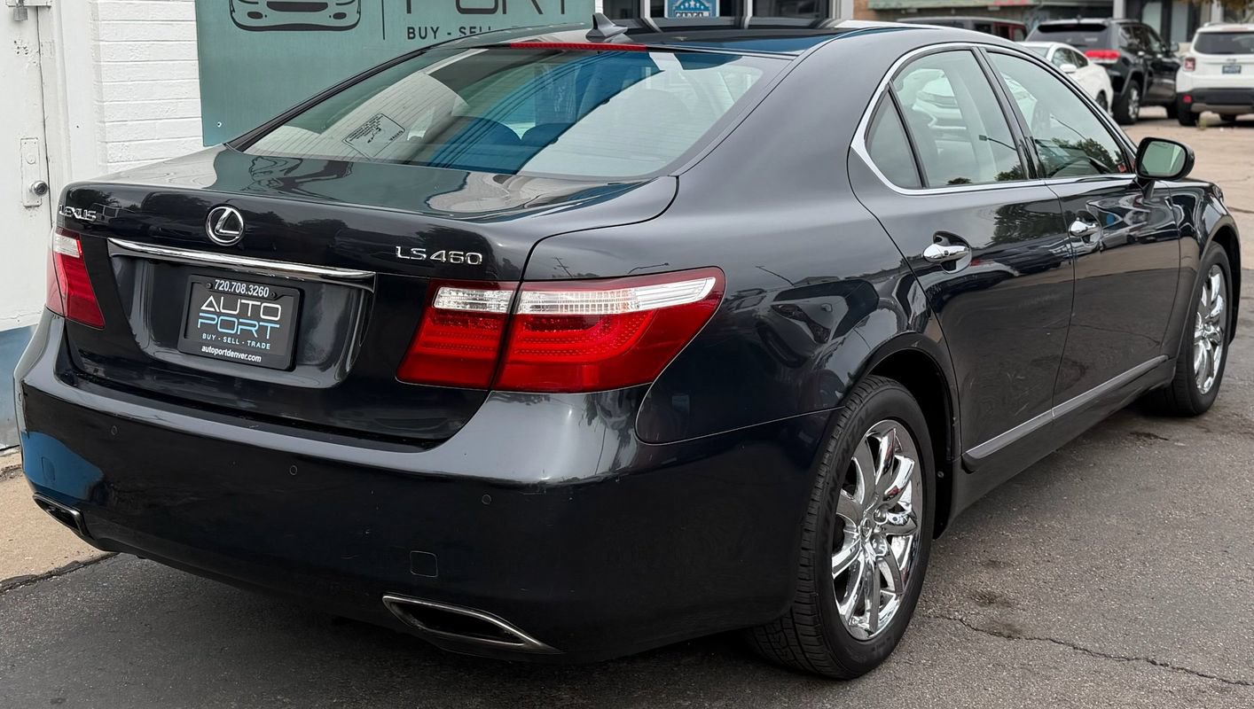 Used 2007 Lexus LS 460 RWD image 3
