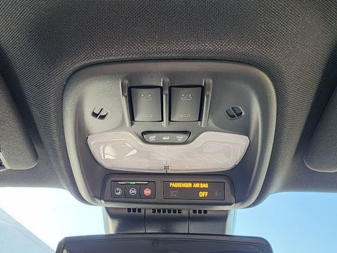 New 2026 GMC Canyon Elevation w/ Convenience Package image 37