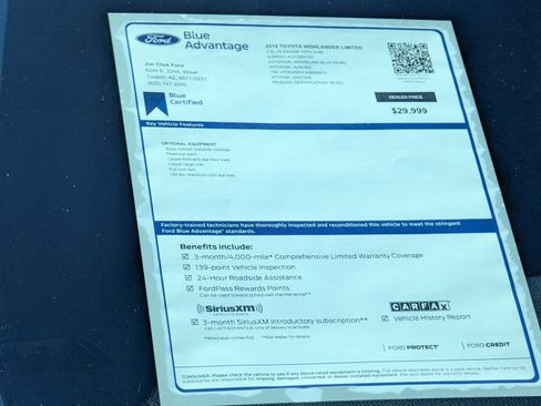 Used 2019 Toyota Highlander Limited w/ Carpet Mat Package (TMS) AWD/4WD image 15