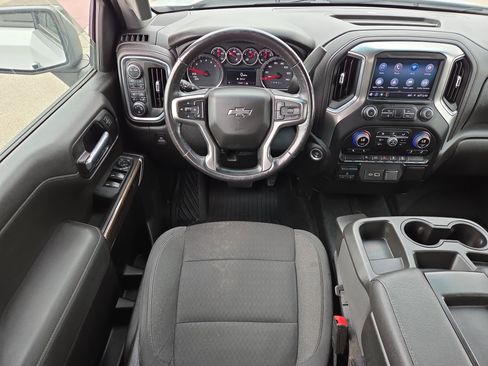 Used 2021 Chevrolet Silverado 1500 RST image 12