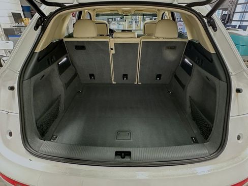 Used 2018 Audi Q5 2.0T Premium Plus w/ Premium Plus Package image 29