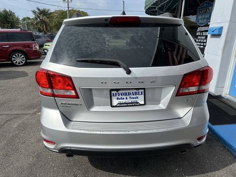 Used 2012 Dodge Journey SXT AWD/4WD image 10