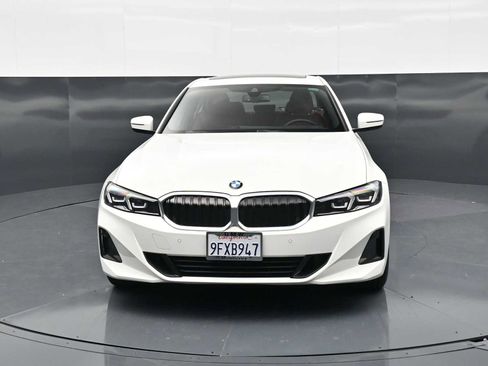 Used 2023 BMW 330i Sedan w/ Premium Package RWD image 2