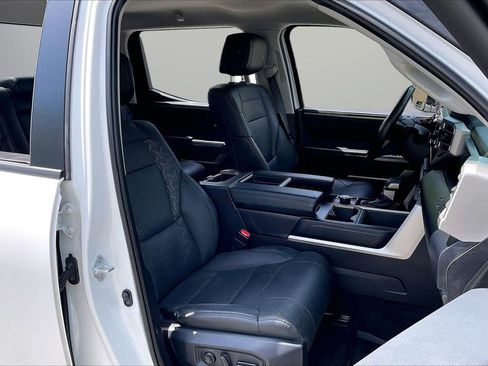 Used 2024 Toyota Tundra SR5 w/ SR5 Premium Package AWD/4WD image 24