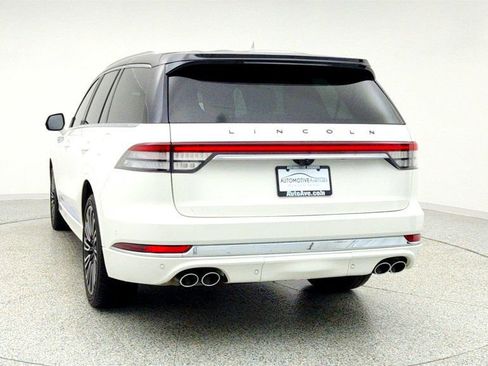 Used 2022 Lincoln Aviator Black Label w/ Dynamic Handling Package image 6