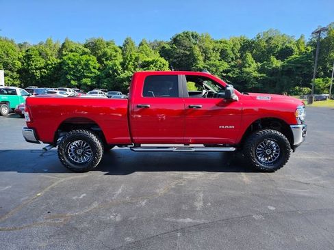 Used 2024 RAM 2500 Big Horn w/ Bed Utility Group AWD/4WD image 9