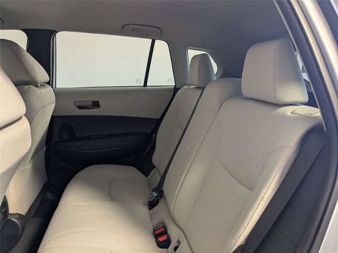 Certified 2023 Toyota Corolla Cross L FWD image 32