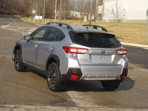 Used 2019 Subaru Crosstrek 2.0i image 12
