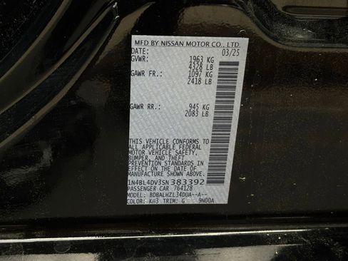 Used 2025 Nissan Altima 2.5 SV image 32