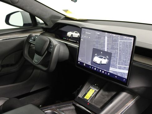 Used 2021 Tesla Model S Plaid AWD/4WD image 13