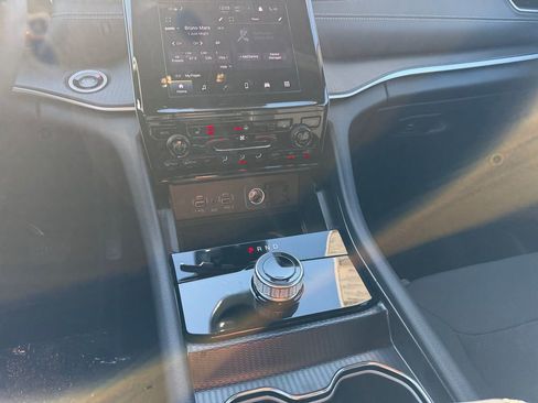 New 2026 Jeep Grand Cherokee L Laredo AWD/4WD image 11