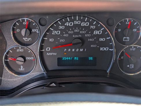 Used 2023 Chevrolet Express 3500 LS image 29