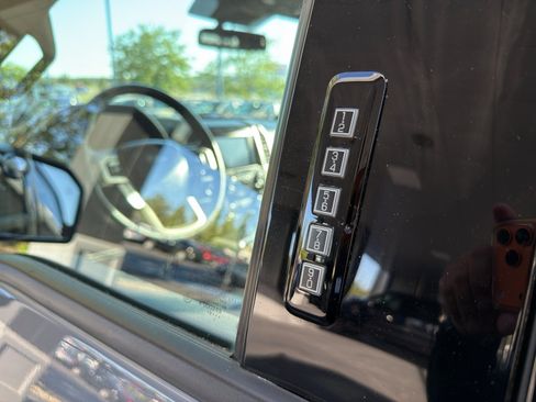Certified 2020 Ford F150 Lariat AWD/4WD image 19