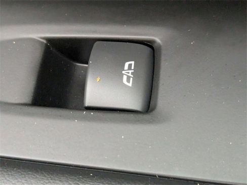 Used 2022 Chevrolet Tahoe RST image 37