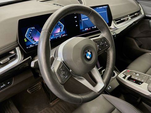 Used 2025 BMW X1 xDrive28i image 18
