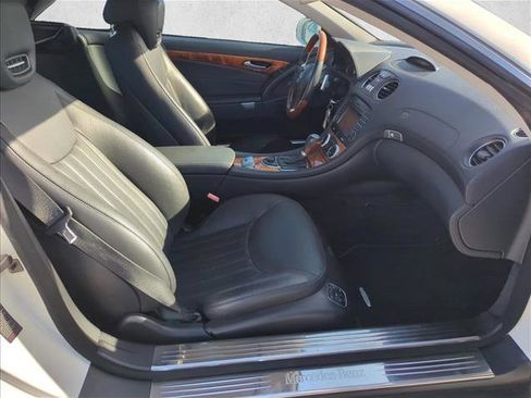 Used 2009 Mercedes-Benz SL 550 V8 image 27