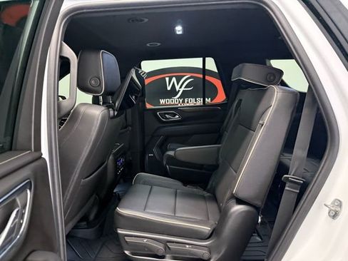 Used 2023 Chevrolet Tahoe Premier w/ Advanced Technology Package image 17