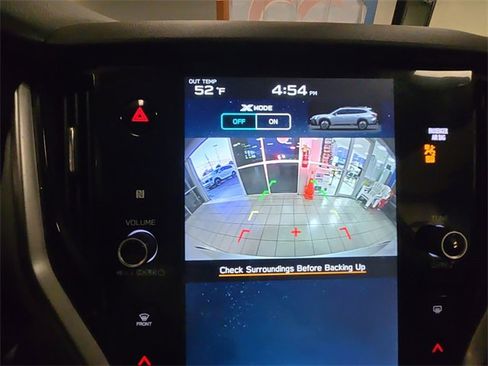 Used 2024 Subaru Outback Premium image 17