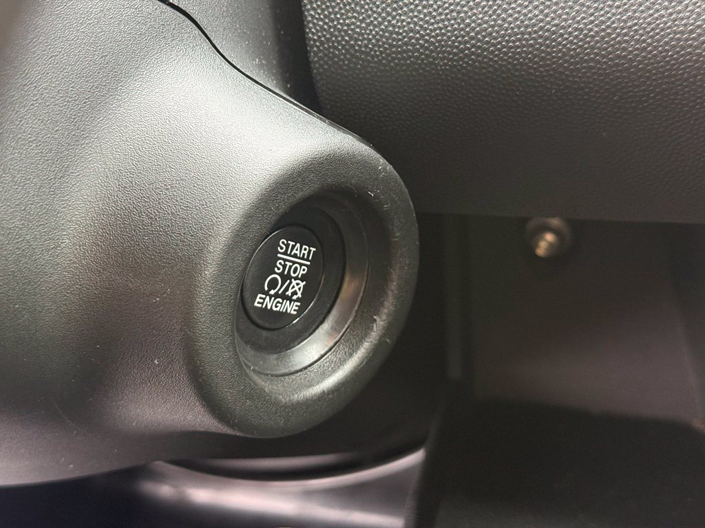 Used 2022 RAM ProMaster 2500 FWD image 16