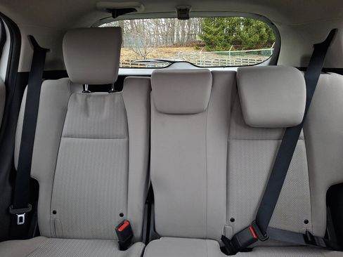 Used 2016 Honda HR-V EX image 19