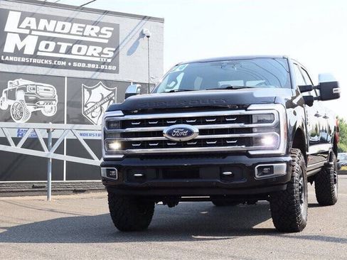 Used 2024 Ford F350 Platinum w/ Tremor Off-Road Package AWD/4WD image 1