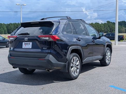 Used 2024 Toyota RAV4 XLE Premium FWD image 5