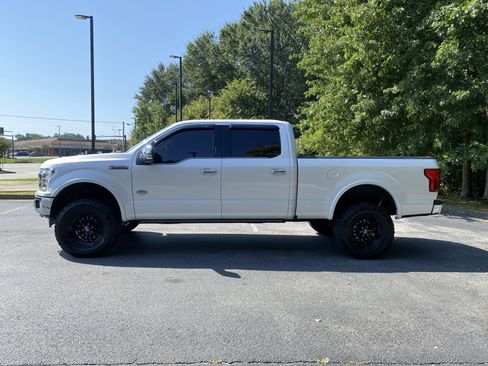 Used 2018 Ford F150 King Ranch w/ Equipment Group 601A Luxury AWD/4WD image 6
