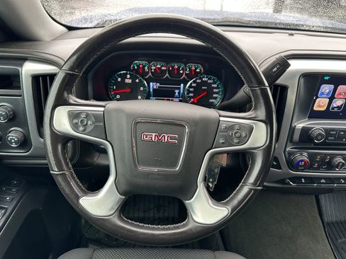 Used 2018 GMC Sierra 1500 SLE image 18