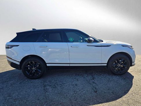 Used 2025 Land Rover Range Rover Velar Dynamic SE image 6
