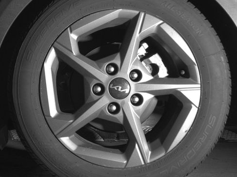 Used 2025 Kia K4 LXS image 14