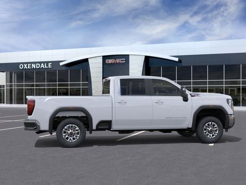 New 2026 GMC Sierra 2500 SLE w/ SLE Value Package; image 5