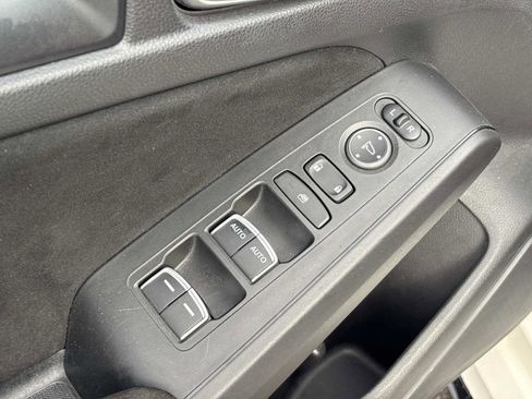 Used 2023 Honda Civic Type R image 13