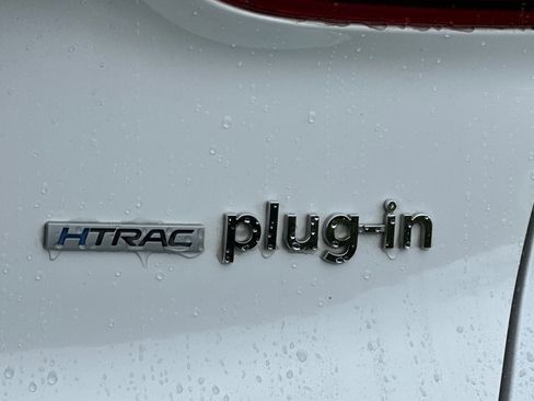 Used 2022 Hyundai Santa Fe Limited w/ Cargo Package image 6