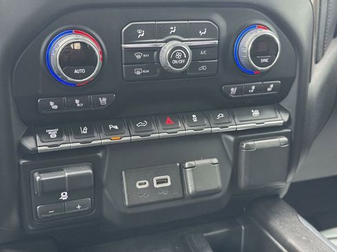 Used 2023 Chevrolet Silverado 3500 High Country AWD/4WD image 30
