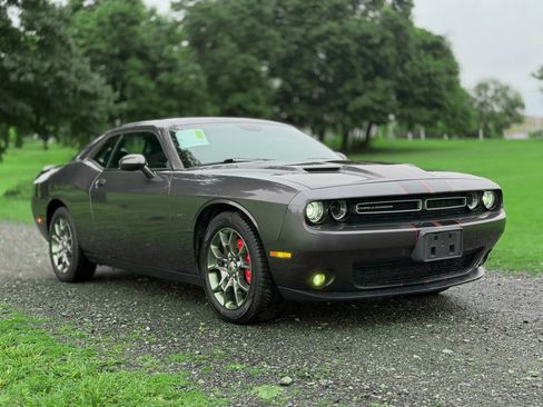 Used 2017 Dodge Challenger GT w/ Driver Convenience Group AWD/4WD image 37