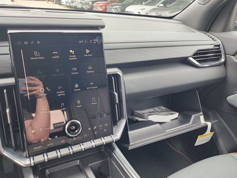 New 2026 GMC Acadia AT4 w/ Luxury Package AWD/4WD image 37