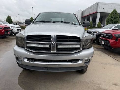 Used 2006 Dodge Ram 3500 Truck SLT w/ Light Group AWD/4WD image 4