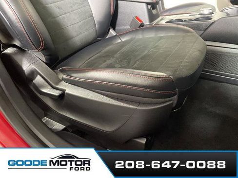 Certified 2022 Ford Escape SEL w/ SEL Stealth AWD Package image 12