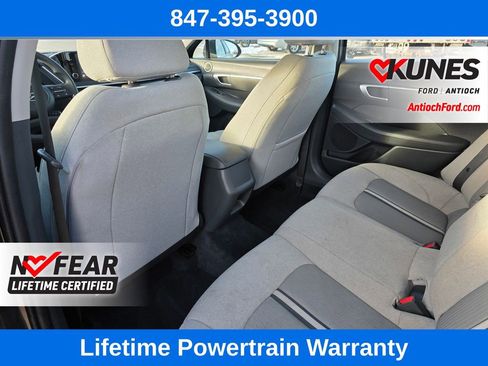 Used 2022 Hyundai Sonata SE w/ Preferred Accessory Package image 21