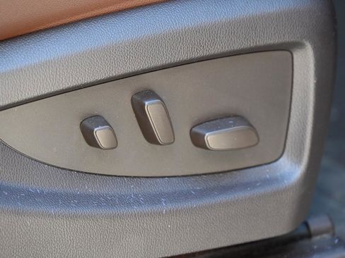 Used 2019 Chevrolet Silverado 3500 High Country w/ Duramax Plus Package image 26