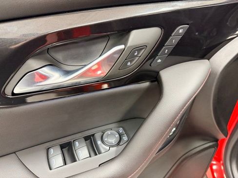 Used 2023 Chevrolet Blazer RS w/ Enhanced Convenience Package image 25