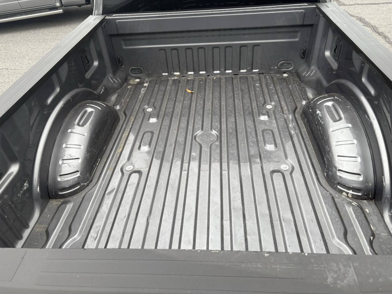 Used 2021 Ford F250 XLT w/ XLT Premium Package AWD/4WD image 6