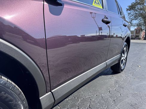 Used 2018 Toyota RAV4 LE image 14