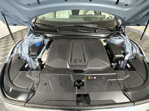 Used 2025 Hyundai Ioniq 5 Limited image 28